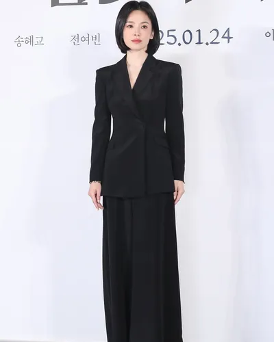 송혜교, '가을동화' 애착 송승헌에 불만 표출